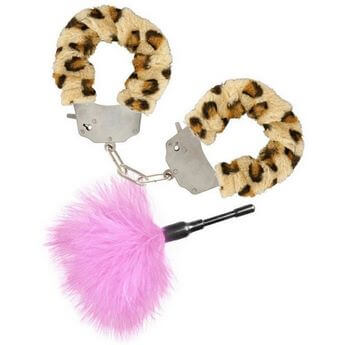 Эротический набор: леопардовые наручники и розовая пуховка